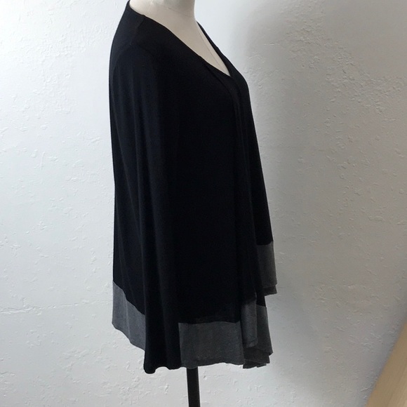 Unbalanced fashion top - Picture 2 of 3